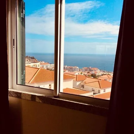 Penthouse With Sea View * Caniço