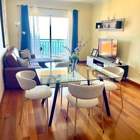 Penthouse With Sea View * Caniço