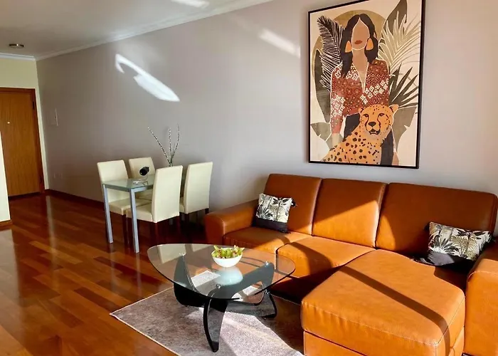 Penthouse With Sea View Apartmán *